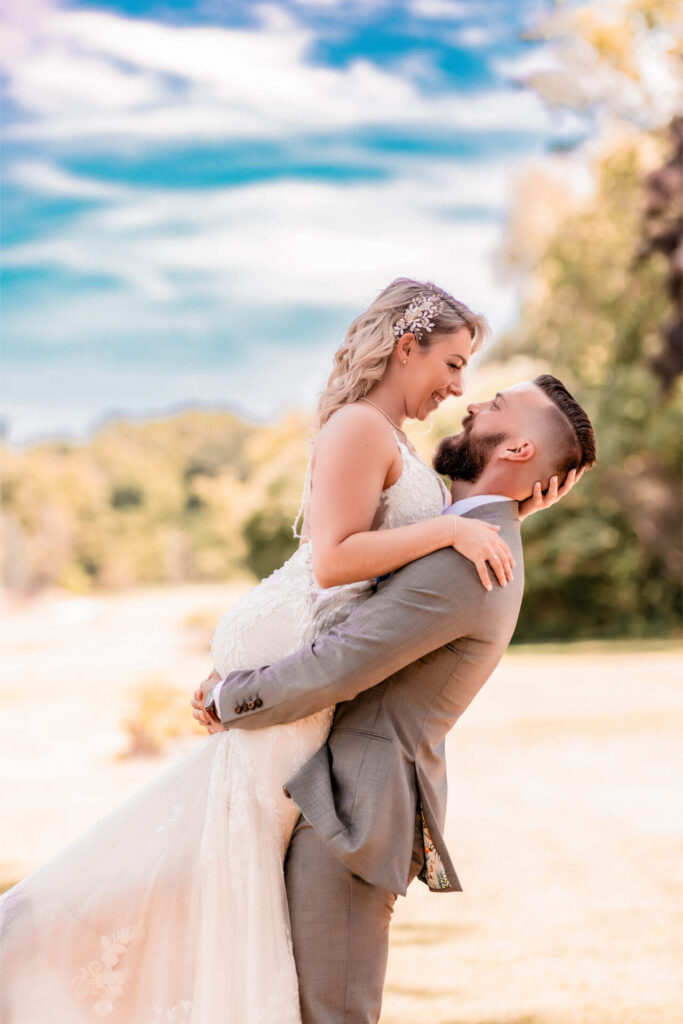 Wedding Photoshoot Packages are essential for capturing every magical moment of your special day. Your wedding day is one of the most special moments of your life, and capturing it with the right wedding photoshoot packages is essential. At Lush Wedding Studio, we offer a variety of customizable options to fit every couple’s vision and budget. Whether you need a short and intimate session or full-day coverage, our wedding photoshoot packages ensure that every magical moment is beautifully preserved.